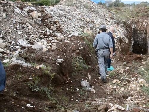 Viaggio nella discarica abusiva più grande d'Europa, tre anni dopo
