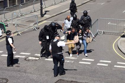 Maxi-esercitazione antiterrorismo a Londra 15