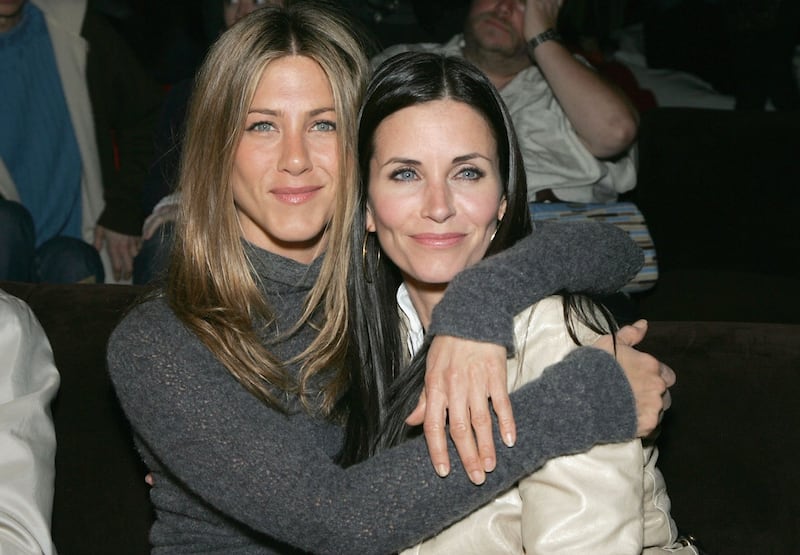 Jennifer Aniston e Courtney Cox, le foto delle attrici 1