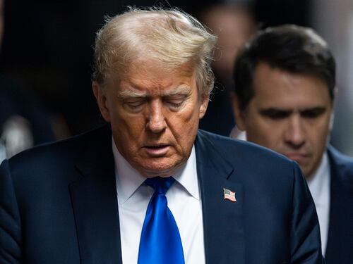 "Colpevole". Trump condannato per i soldi alla pornostar Stormy Daniels