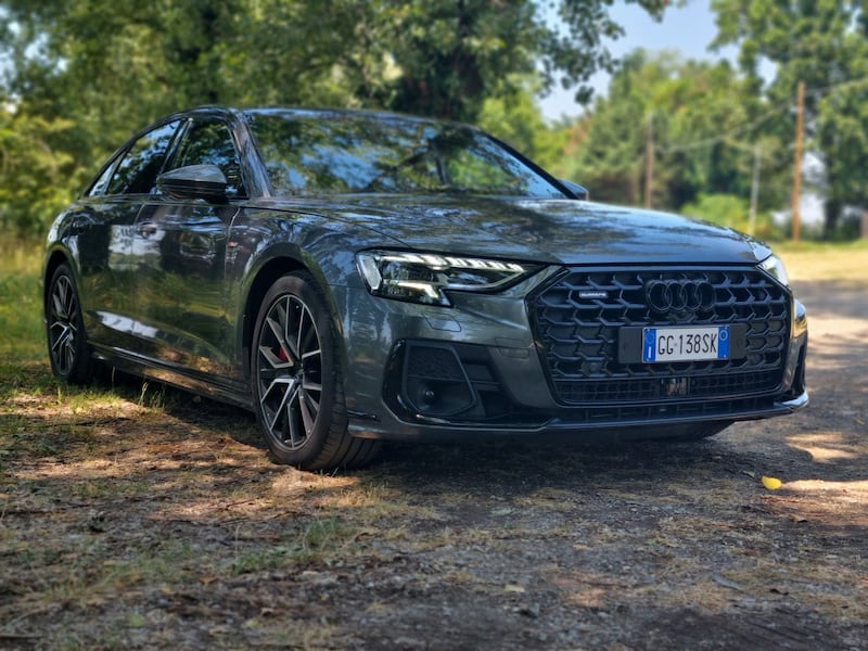 Audi A8 60 TFSI e, guarda la gallery 4