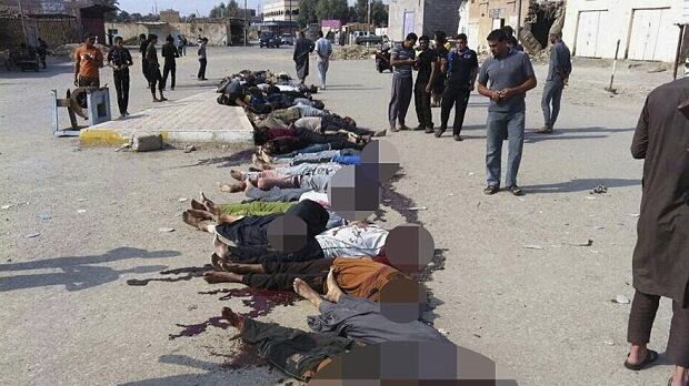 Il reclutatore dell'Isis: "Chi non crede in Allah merita la decapitazione"