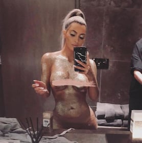 Sorelle Kardashian, lo scatto hot sui social 2