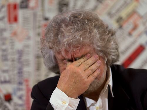 I grillini mettono sotto processo Grillo