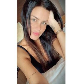 Lady Zarate hot sui social: gli scatti della modella Natalie Weber 11