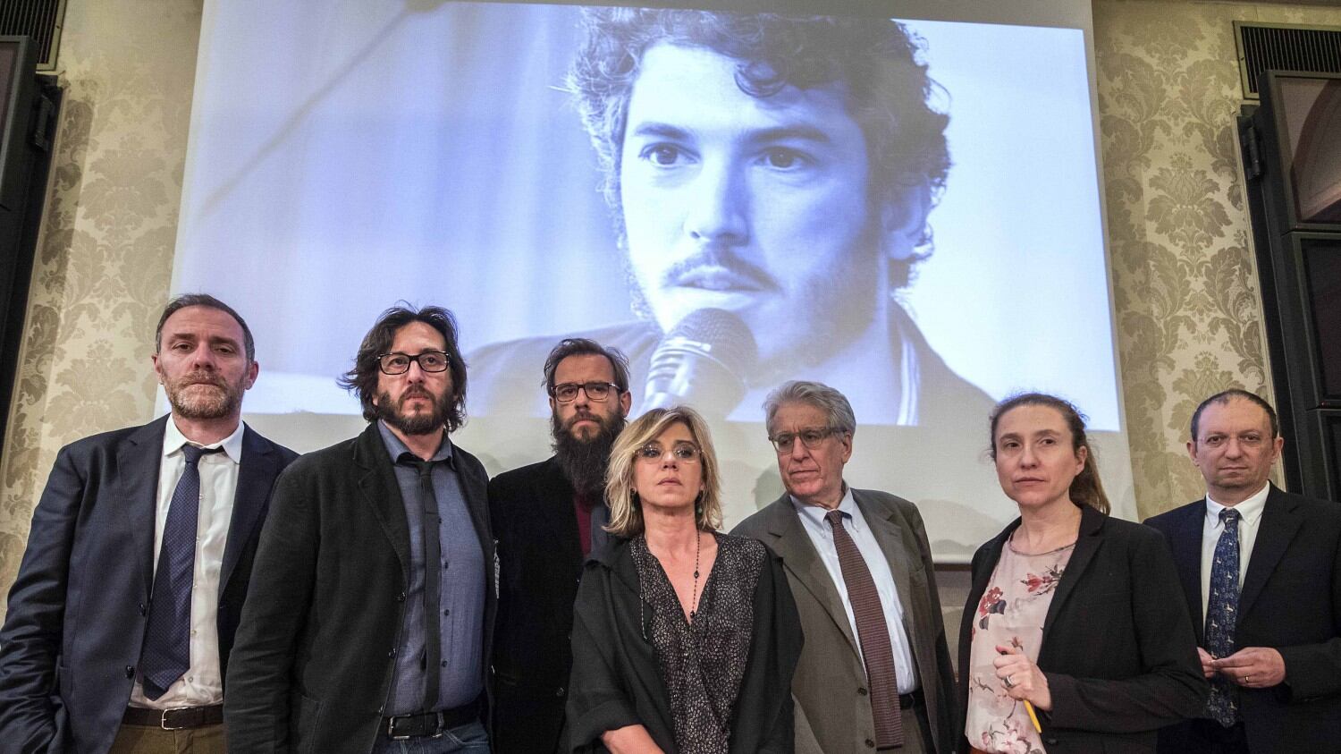 "Voleva raccontare i profughi". Del Grande vedrà il suo legale