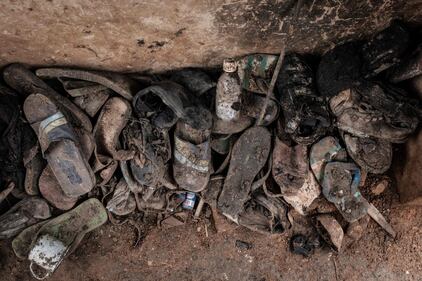 Ruanda, i giorni del genocidio nell'orrore delle fosse comuni 9