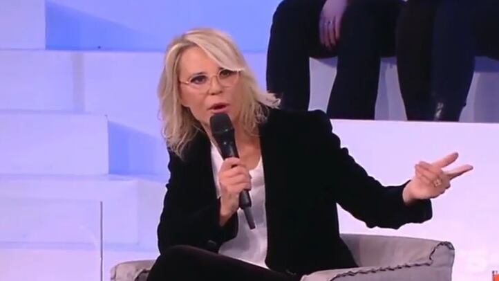 La De Filippi sbotta con Lda: "Le palle le hai a casa?"