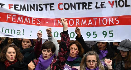Francia, manifestazione contro la violenza sulle donne 7