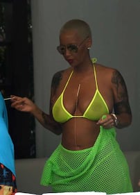 Il bikini compie 70 anni: le vip più sexy 14