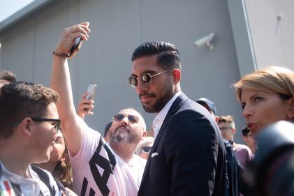 Juventus, ecco Emre Can: la calda accoglienza dei tifosi bianconeri 7