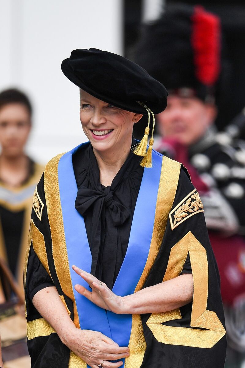 Annie Lennox, le foto della cantante 9