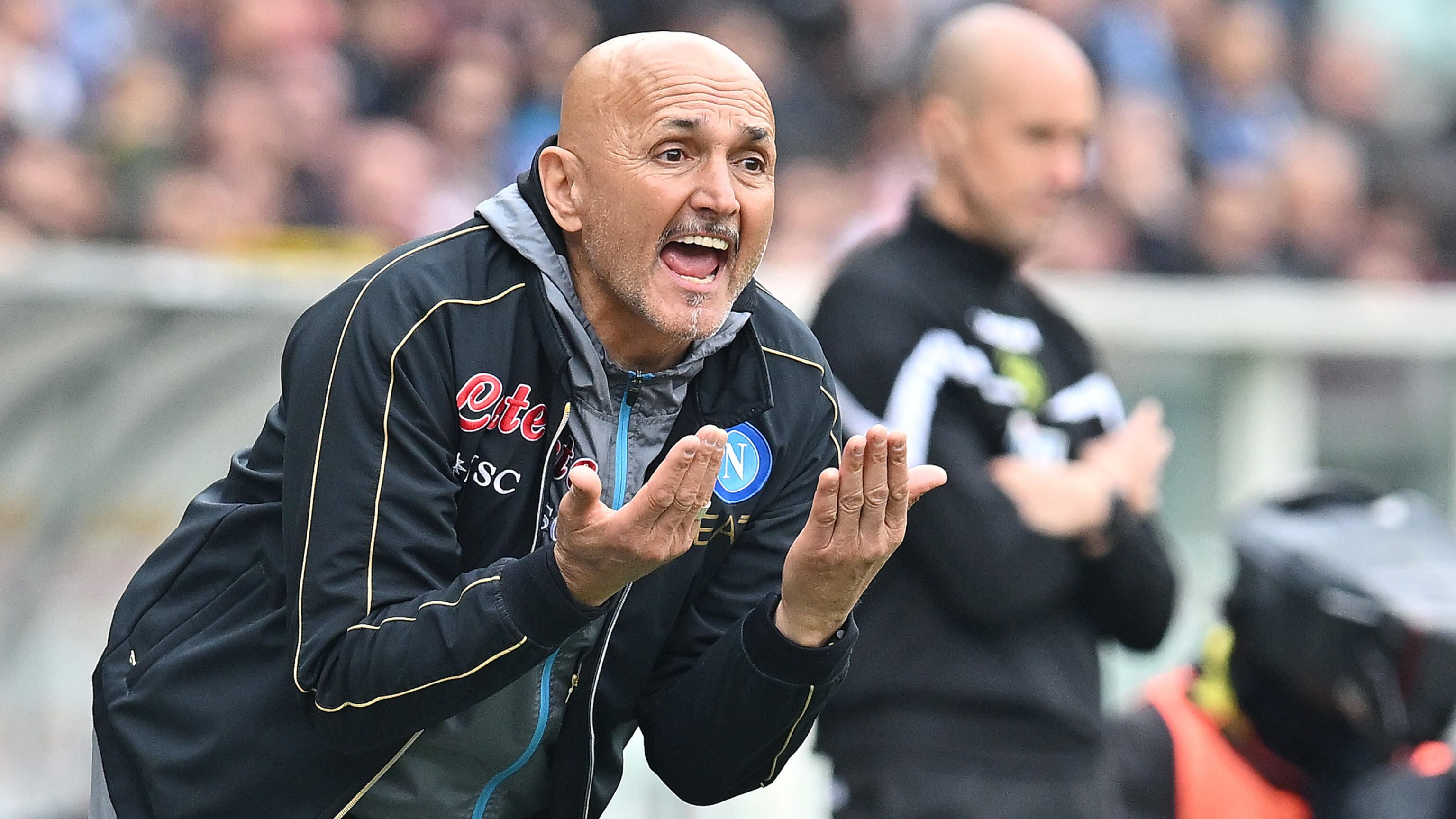 Brutto Napoli, un autogol scaccia la paura
