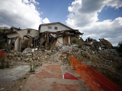 Stop al recupero macerie del terremoto del 2016