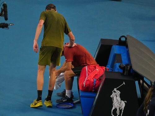 Virus intestinale fa "strage" di tennisti agli Australian Open: cosa sta accadendo