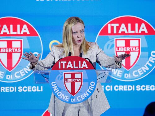 Affondo di Meloni: "Accusati di odio da chi festeggia l'omicidio di Kirk. La sinistra la smetta di minimizzare"