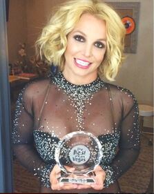 Britney Spears sirena in piscina 12