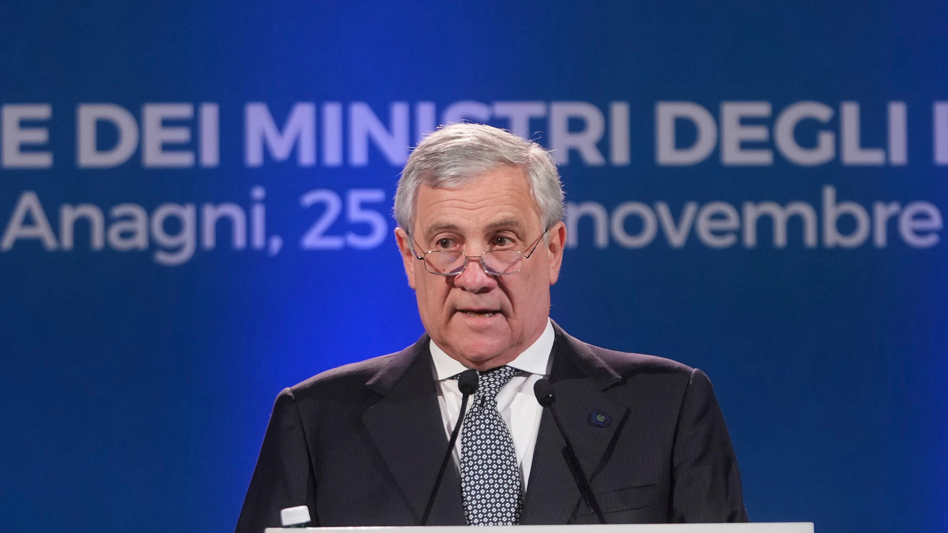 Il G7 prova a vincolare Trump. "L'Ucraina combatte per noi. Proseguiremo gli invii di armi"