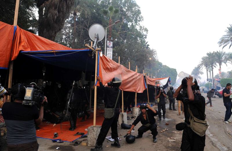 Egitto, l'esercito spara 18