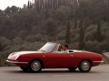 Fiat 850 Spider, guarda gallery 7