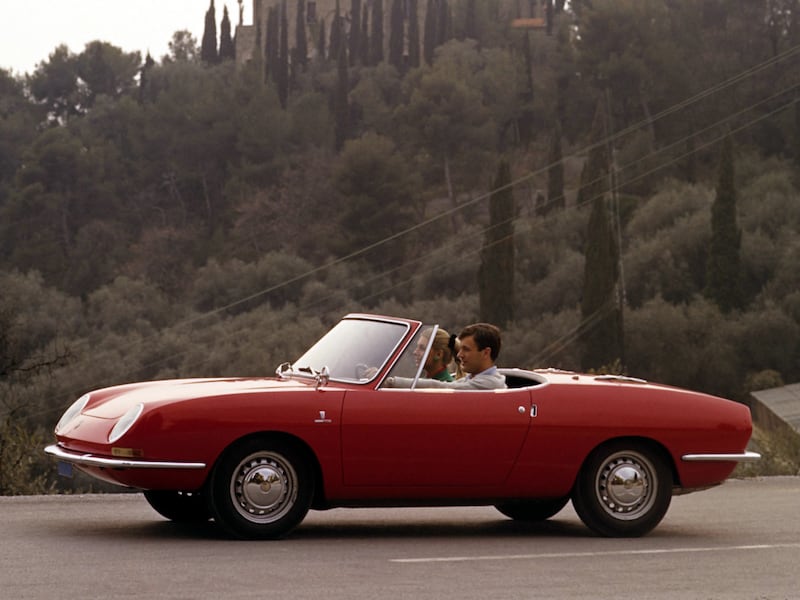 Fiat 850 Spider, guarda gallery 7