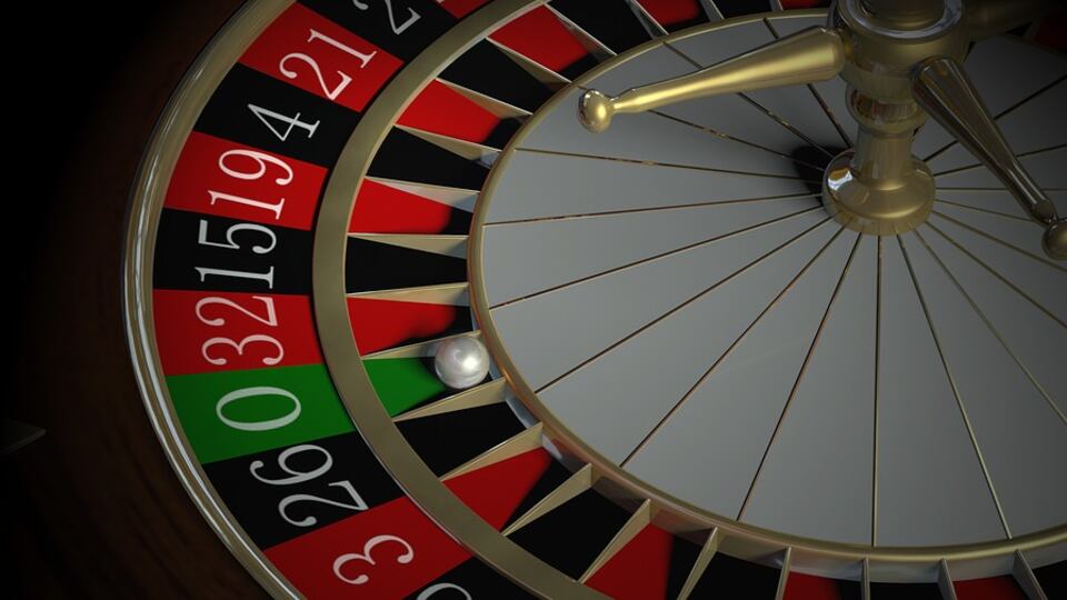 Il dispetto dei francesi all'Italia: Mentone promuove il proprio Casinò vicino a Sanremo