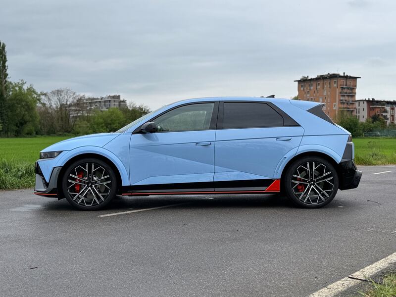 Hyundai Ioniq 5 N: guarda la gallery della super elettrica da 650 CV 4