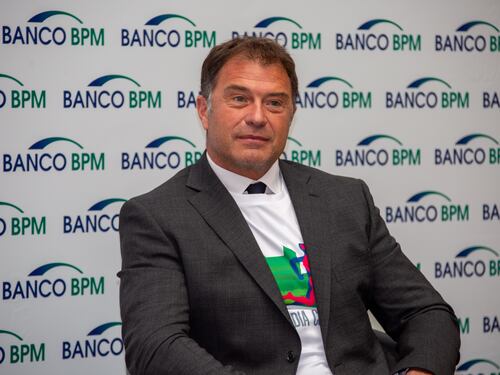 "Giochi, soluzione a breve. Si è perso troppo tempo"