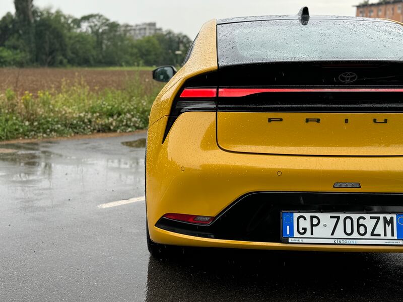 Toyota Prius 2024: guarda la gallery della nuova plug-in con 230 CV 8