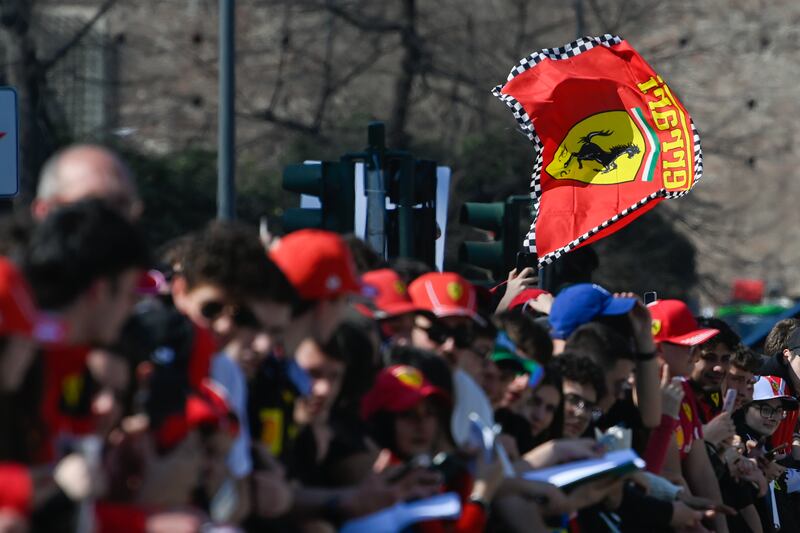 Battesimo milanese per le Ferrari 5