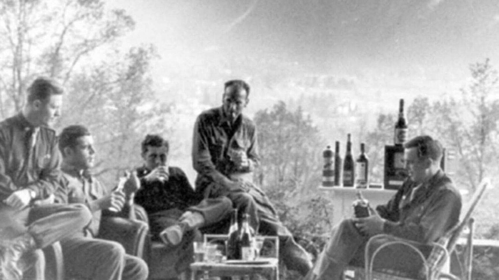 Nel Nido dell'Aquila: la compagnia Easy festeggiò la vittoria nell'inespugnabile rifugio di Hitler