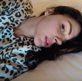Valentina Nappi topless su Instagram 21