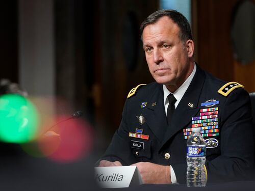 Israele si prepara all'attacco: arriva il capo del comando Usa