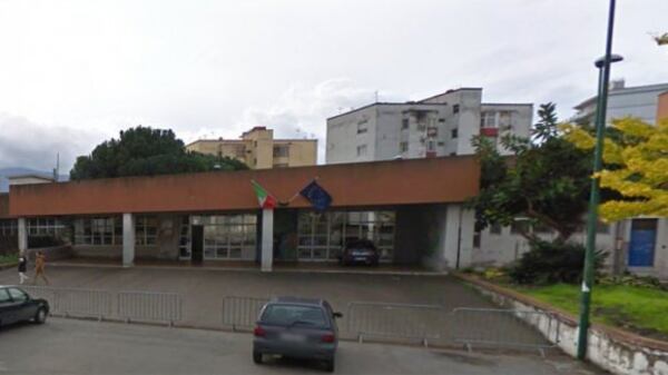 Vermi intestinali per gli alunni di una scuola di Torre Annunziata: 20 i bambini coinvolti