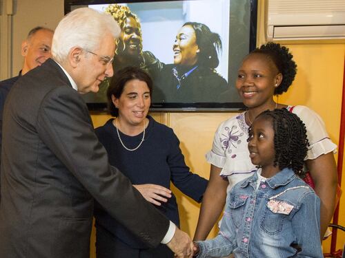 Mattarella: "Sempre meno italiani, sono i migranti la ricchezza per l'Italia"