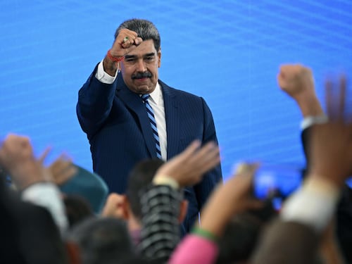 "Cambiava sempre residenza e cellulare". Ecco come si nascondeva Maduro