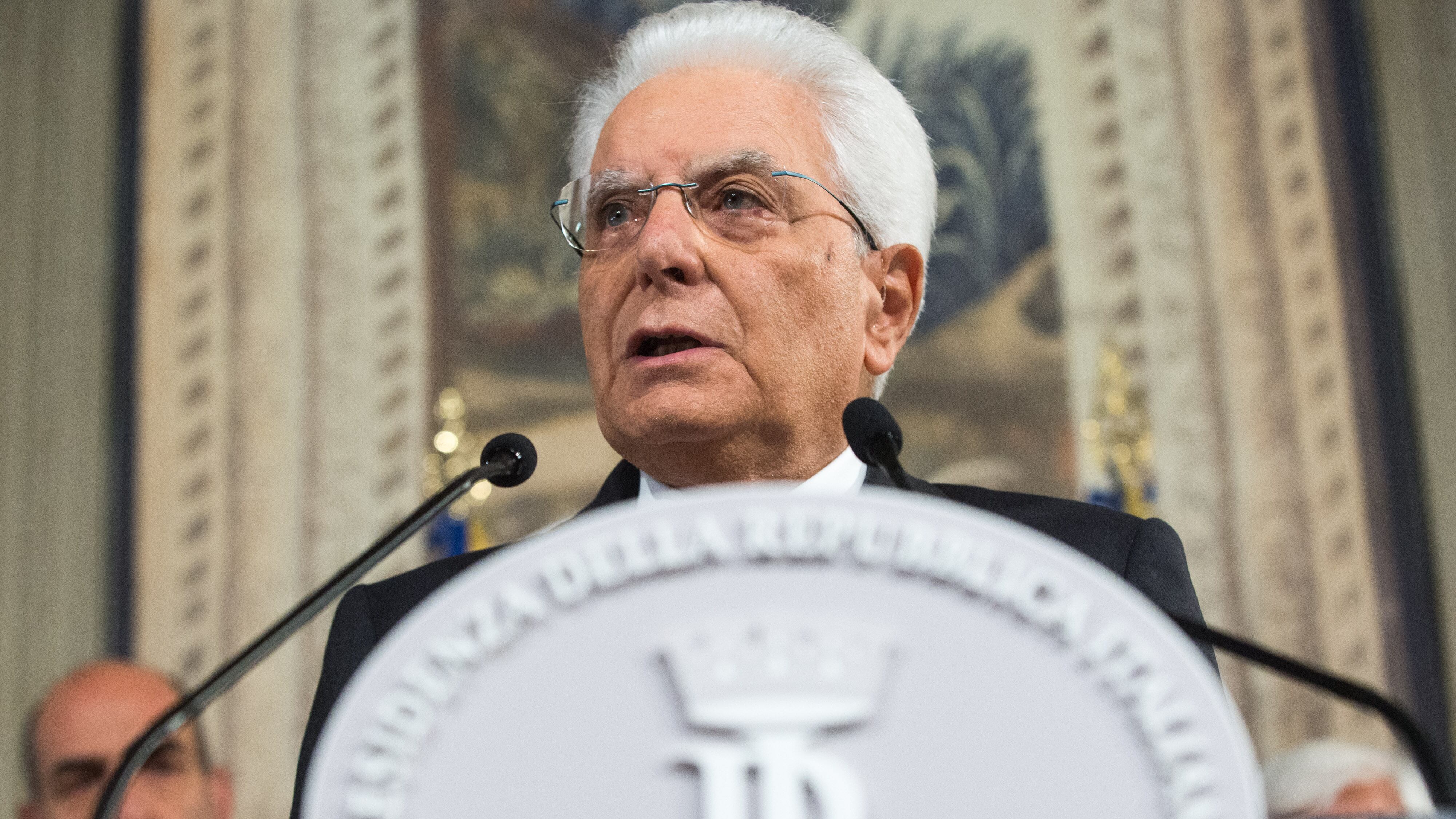 Mattarella e i 30 presidenti sulle nuvole