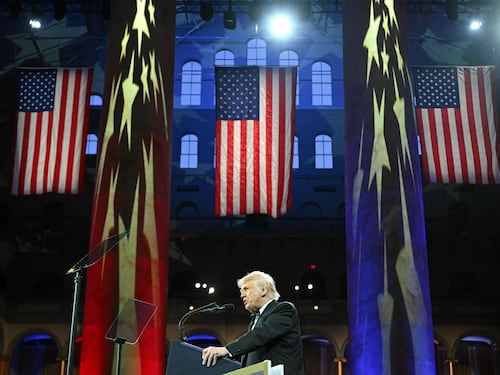 La resa di Donald al pressing realista. Decisiva l'asta choc sui titoli di Stato
