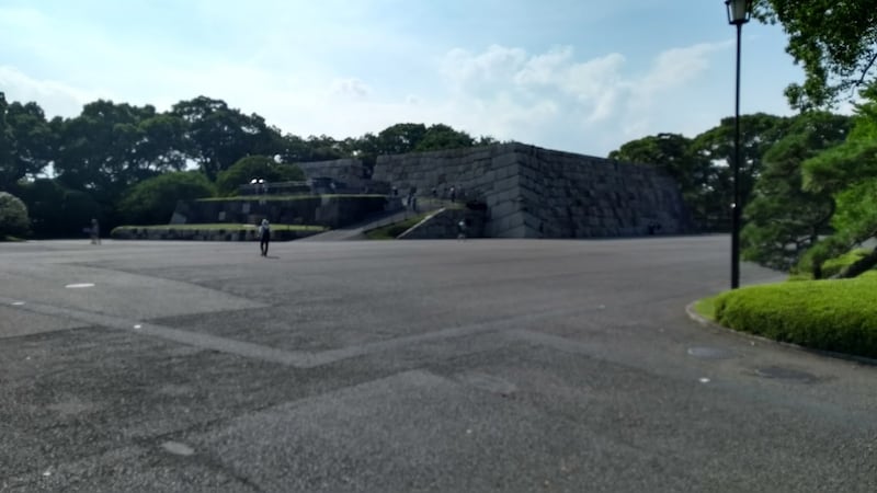 Torri, fossati e giardini eccezionali: nel Palazzo Imperiale a Tokyo 3