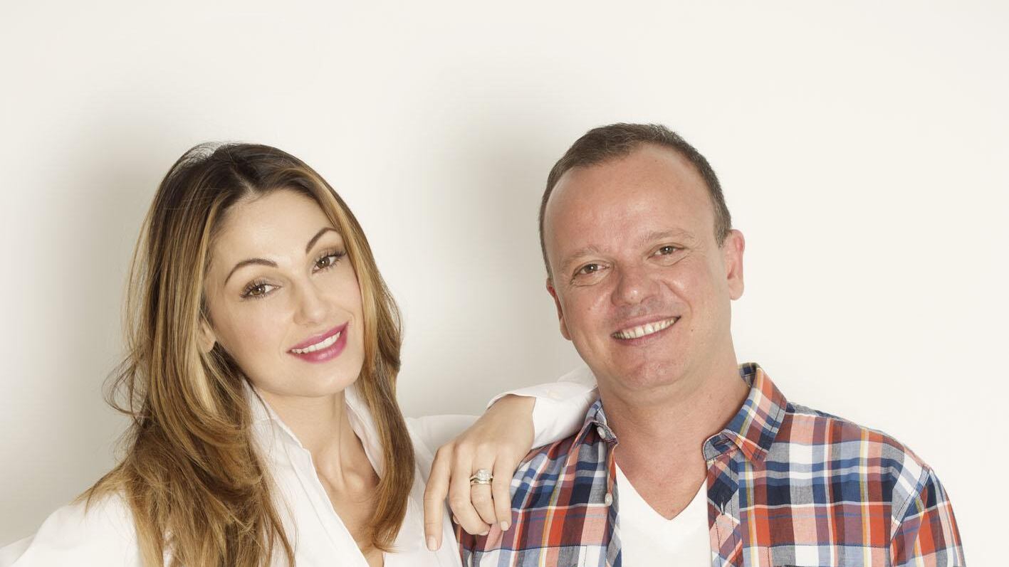 Gigi D'Alessio nuovo cd E sabato show con la Tatangelo