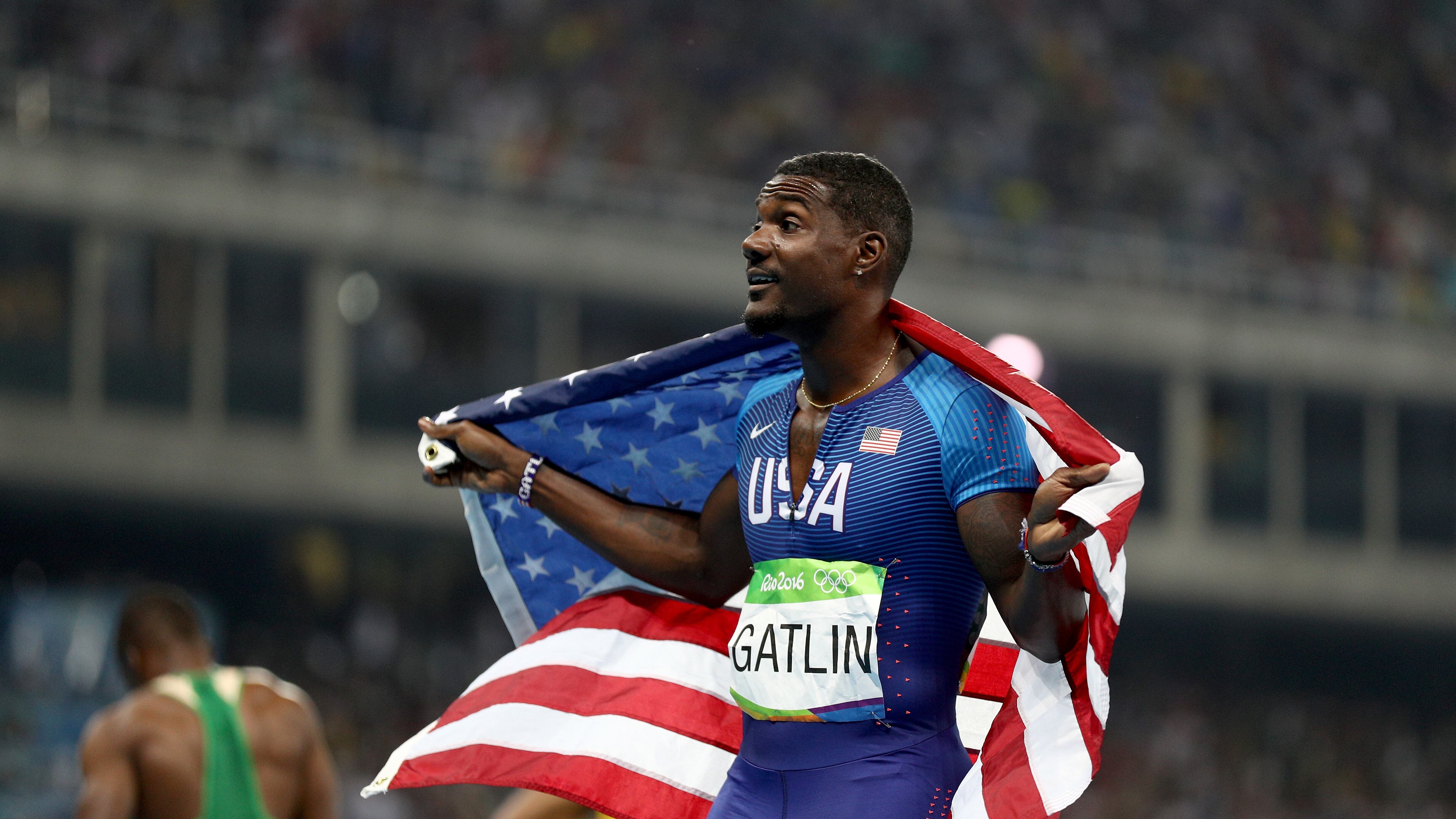 Gatlin ko, ma batte i fischi a testa alta
