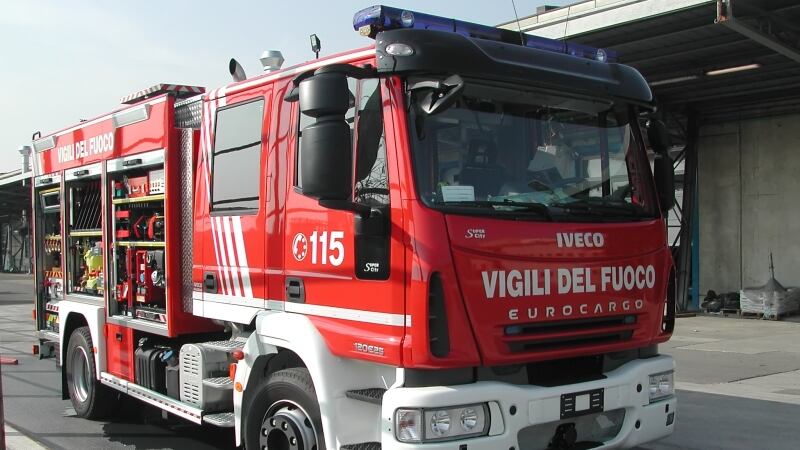 L'auto va in fiamme durante un rally: due morti carbonizzati