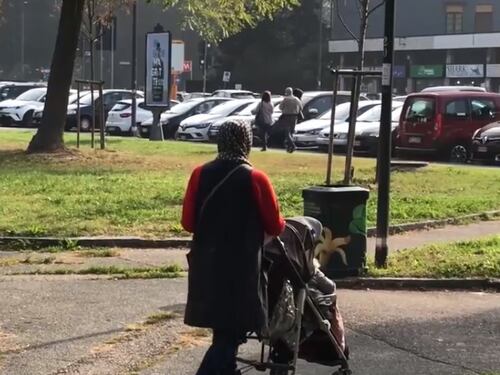 Milano, il 70% del sostegno al reddito va alle famiglie di immigrati