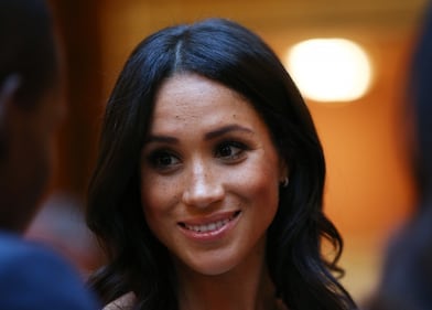 Meghan Markle elegante tra i futuri leader 1