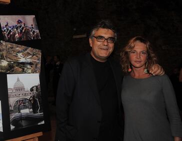 Giuliana De Sio, topless da urlo e passione col giovane fidanzato 15