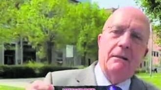 Albertini: "Una stupidità fermare le moto: firmate il referendum"