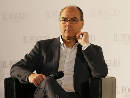 "La tv può spostare voti ma non cambierà l'esito: il centrodestra ha già vinto"