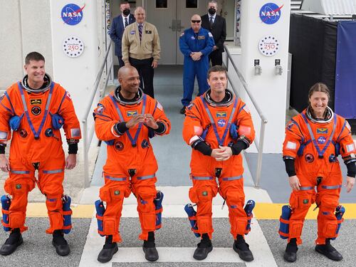 Reid, Victor, Christina, Jeremy: chi sono gli astronauti della missione Artemis II