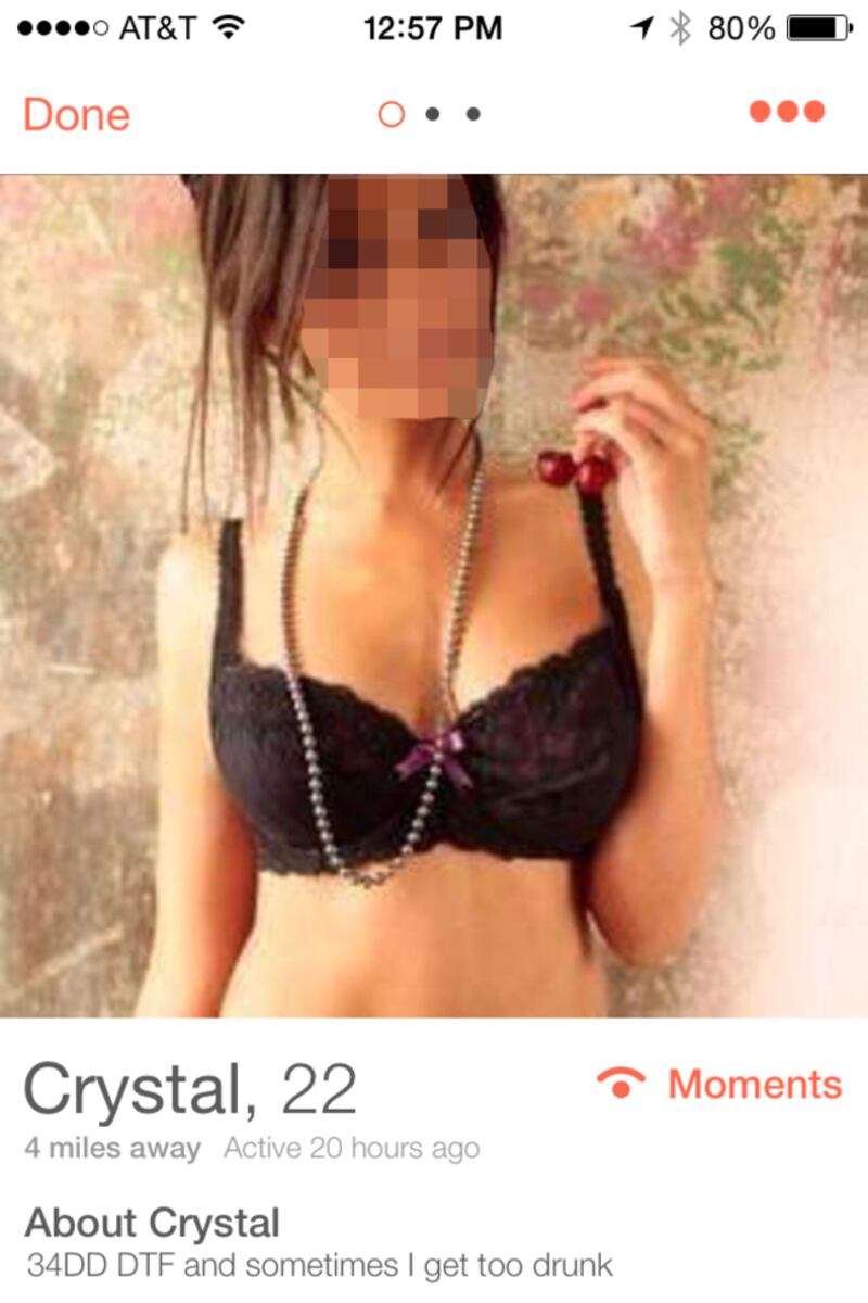 Oilet: il water che ha ricevuto 200 consensi su Tinder 16