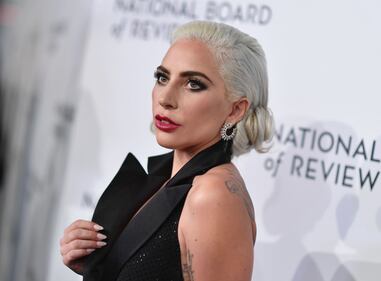 Lady Gaga sexy e chic sul red carpet: foto 8